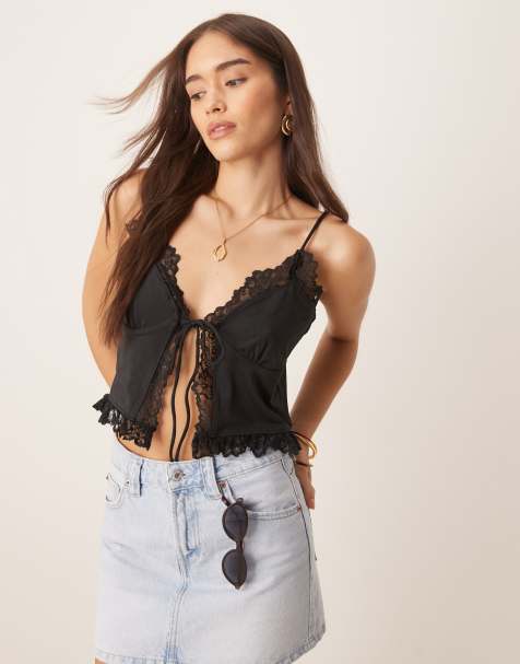 ASOS DESIGN - Top sinuoso nero allacciato sul davanti con finiture in pizzo - view 1