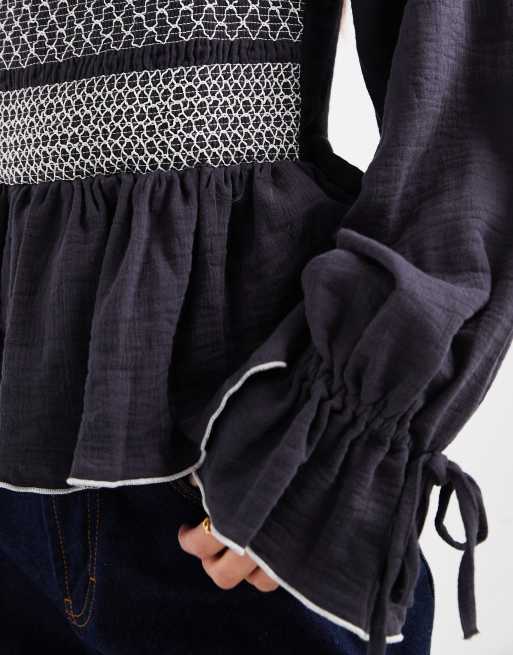 ASOS DESIGN - Top smocké à encolure carrée et coutures contrastantes - Noir délavé, 3 de 4