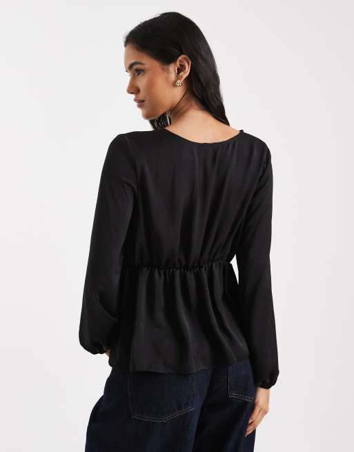ASOS DESIGN - Top smocké avec manches longues et liens noués à l'avant - Noir, 4 de 4