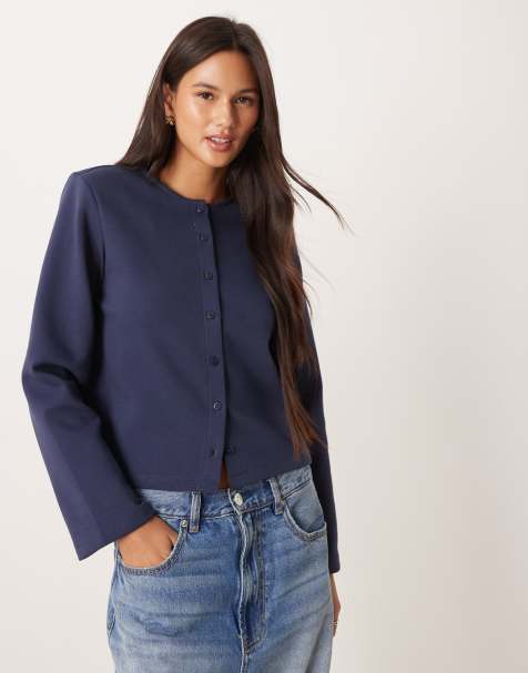 ASOS DESIGN - Top squadrato in tessuto interlock blu navy con spalline imbottite e bottoni - view 1
