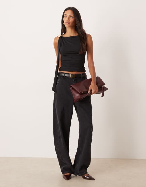 ASOS DESIGN - Top stile foulard nero con finiture in metallo, 2 di 4