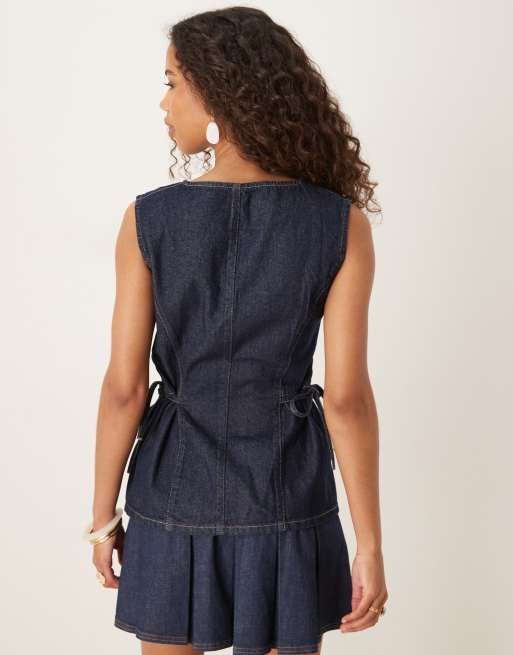 ASOS DESIGN - Top style gilet de tailleur en jean avec taille cintrée à liens sur les côtés - Indigo, 2 de 4