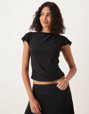 ASOS DESIGN - Top svasato nero con arricciatura sotto al busto e maniche ad aletta in coordinato - view 1