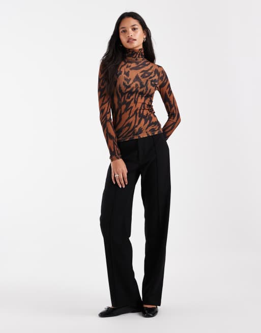 ASOS DESIGN top transparent à col roulé et manches longues imprimé zèbre marron, 2 de 4