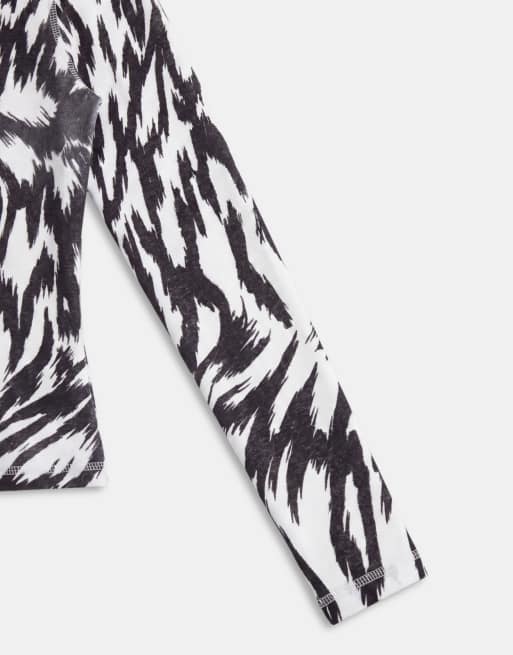 ASOS DESIGN top transparent à col roulé et manches longues imprimé zèbre monochrome, 7 de 8