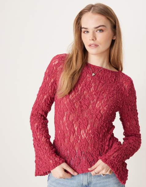 ASOS DESIGN - Top transparent en dentelle à encolure bateau et manches évasées - Framboise - view 1