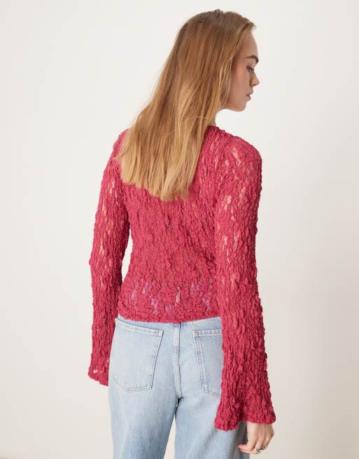ASOS DESIGN - Top transparent en dentelle à encolure bateau et manches évasées - Framboise, 3 de 4