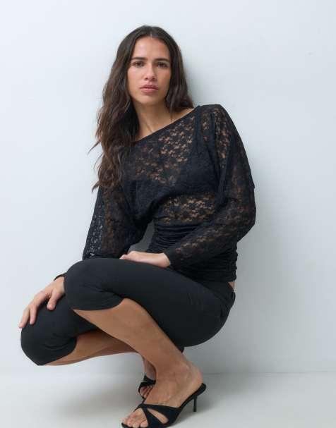ASOS DESIGN top transparent en dentelle à encolure bateau, manches chauve-souris longues, taille froncée, noir - view 1