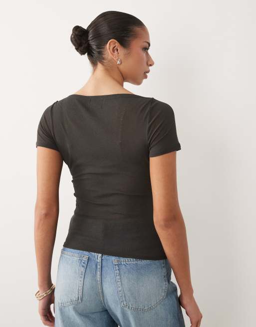 ASOS DESIGN - Top van getextureerde mesh met korte mouwen en rechte hals in antracietgrijs, 3 van 4