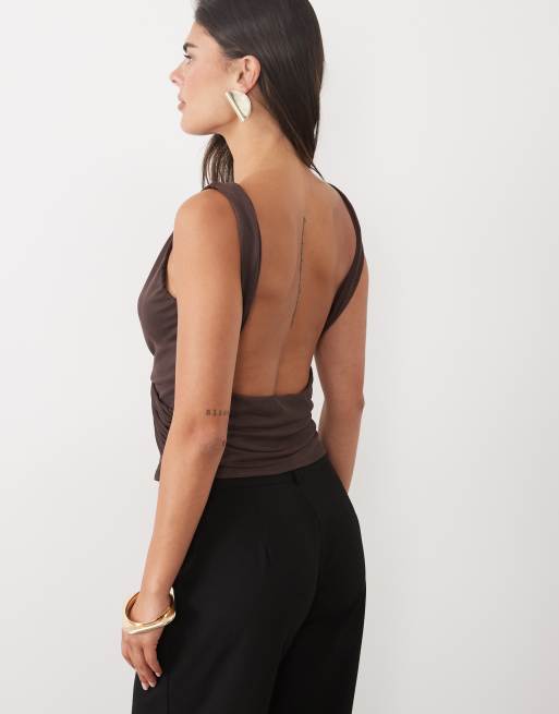 ASOS DESIGN top van mesh met diepe hals en drapering in donkerbruin, 4 van 4