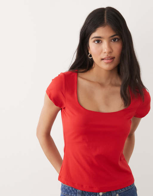 ASOS DESIGN - Top van polyamide met lage ronde hals en korte mouwen in rood, 3 van 4