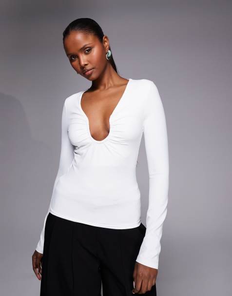 ASOS DESIGN - Top van polyamide met lange mouwen, U-afwerking en lage ronde hals in wit - view 1