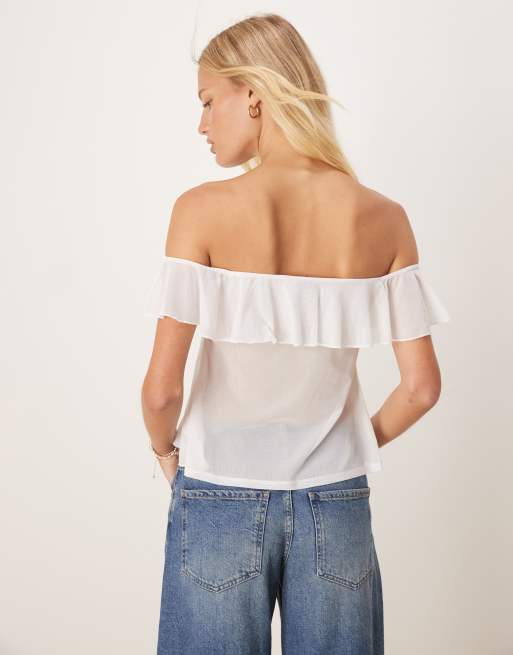 ASOS DESIGN - Top volanté fendu sur l'avant à encolure bardot - Crème, 4 de 4