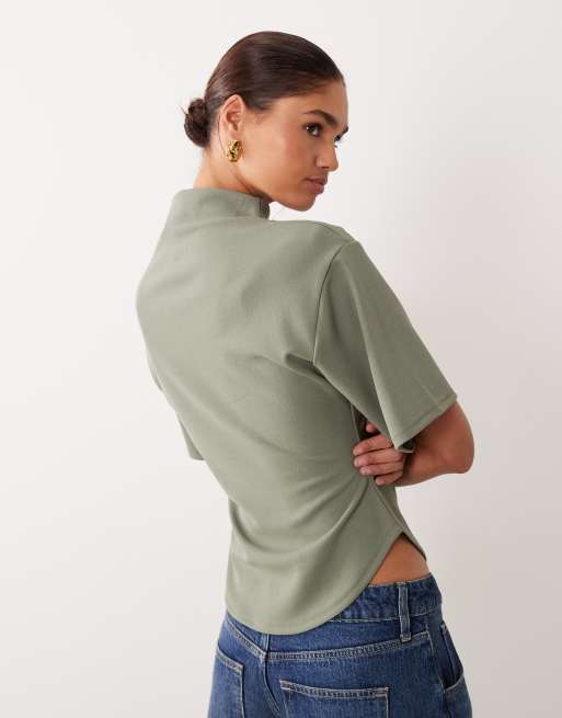 ASOS DESIGN – Top z krótkimi rękawami i golfem w kolorze khaki, 2 z 4