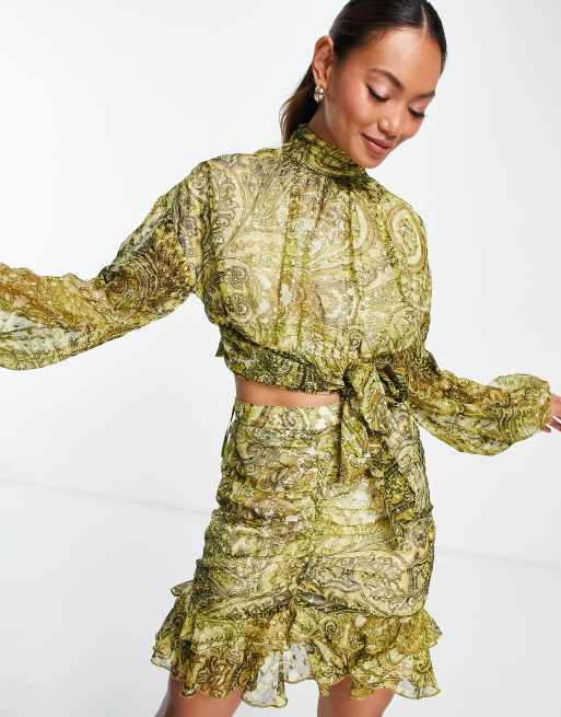 ASOS DESIGN – Top z zabudowanym dekoltem we wzór paisley z wiązaniem z przodu – część zestawu 