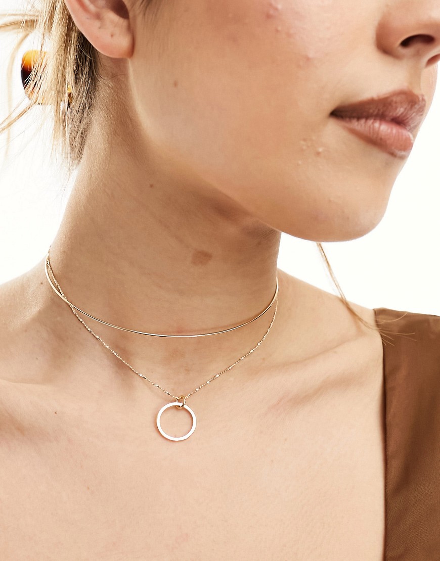 Asos Design Torque Choker With Circle Pendant Charms In Gold Tone