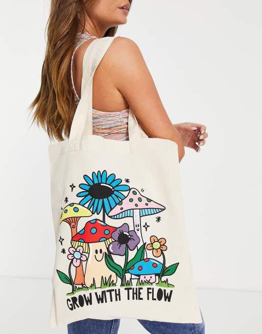 ASOS DESIGN Tote Bag With Mushroom Print In Natural-Neutral के लिए महिलाएं