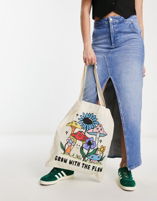 ASOS DESIGN Tote Bag With Mushroom Print In Natural-Neutral के लिए महिलाएं