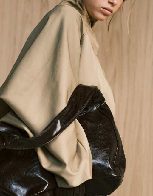 ASOS DESIGN - Tote tas met ronde onderkant in chocoladebruin, 3 van 4