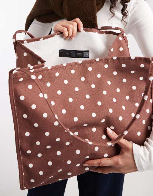 ASOS DESIGN - Tote-taske i lærred med rørformet hank og polkaprikker, 4 af 4