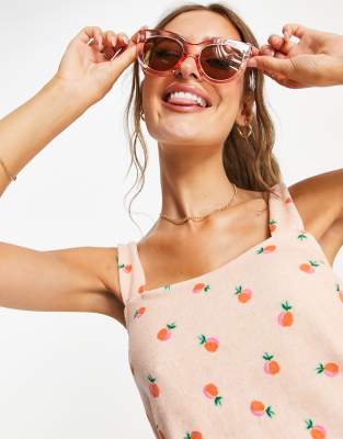 dress with peaches print