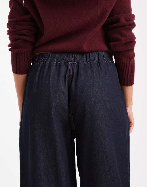ASOS DESIGN tracki-style pull-on wide leg jeans in rinse wash, 4 of 5