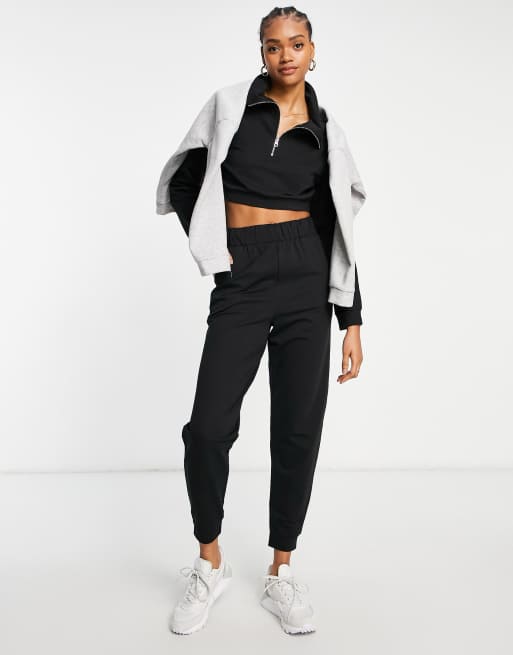 Skinny store leg tracksuit