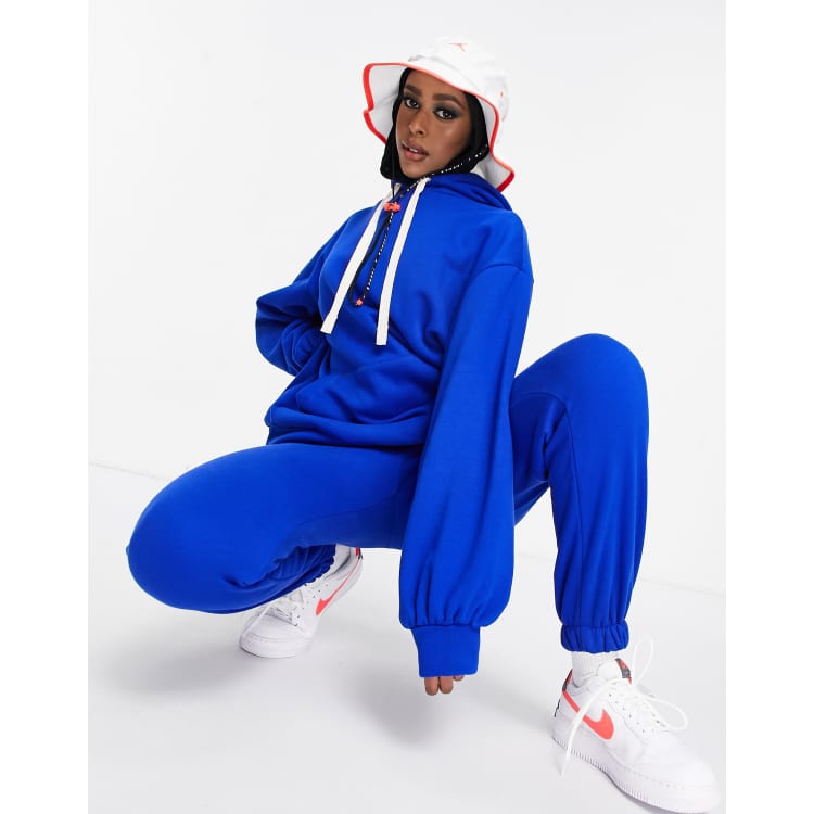 Royal blue best sale sweatsuit men's