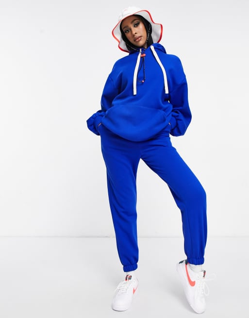 Royal blue tracksuit on sale bottoms