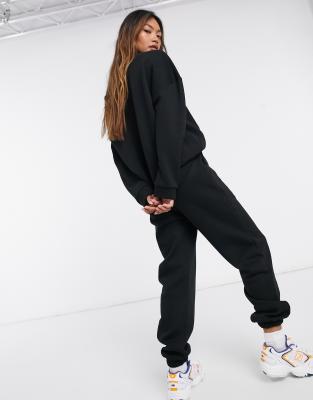 oversized tracksuit