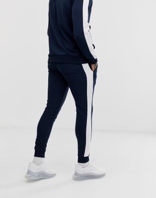 tracksuit with stripe down side