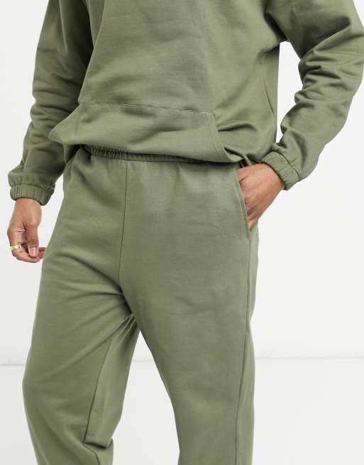ASOS DESIGN tracksuit with oversized hoodie & oversized sweatpants in khaki - MGREEN, 3 of 4