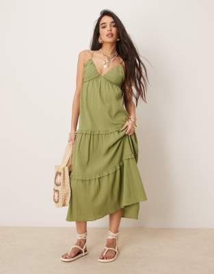 ASOS DESIGN - Träger-Maxikleid in Olivgrün mit Knitteroptik