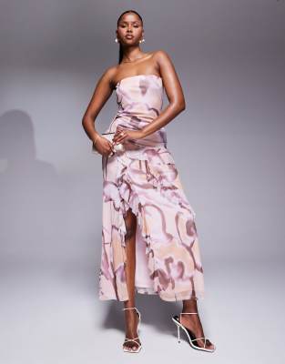 ASOS DESIGN - Trägerloses gemustertes Midikleid aus Netzstoff mit Rüschen-Bunt