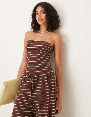ASOS DESIGN - Trägerloses Longline-Oberteil in gestreiftem Schokobraun, Kombiteil-Bunt