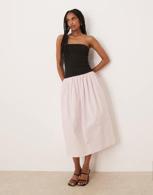 ASOS DESIGN - Trägerloses Maxikleid in Rosa mit Farbblock-Design aus Materialmix mit Popeline