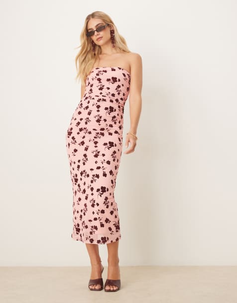 ASOS DESIGN – Trägerloses Maxikleid in Rosa mit floraler Beflockung und Raffung an den Seiten - view 1