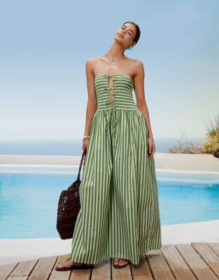 ASOS DESIGN - Trägerloses Maxikleid mit Streifenprint und Bindedetails-Bunt