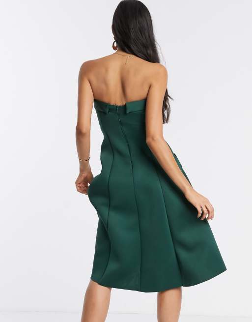 Asos Design Tragerloses Midi Ballkleid Im Korsett Stil Mit Korbchen Und Taschen Asos