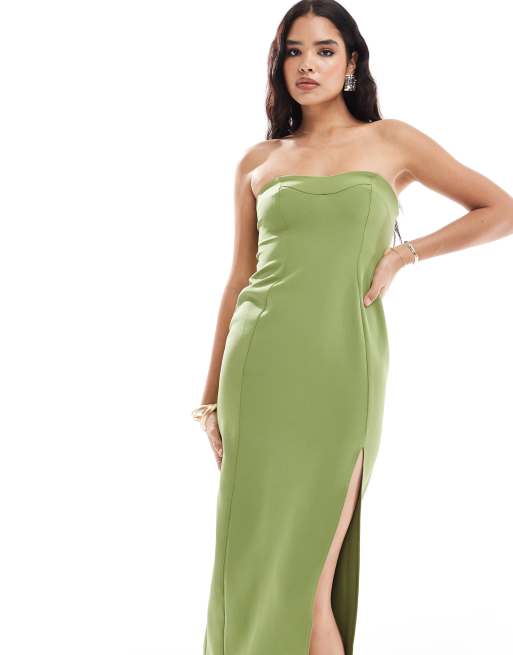 ASOS DESIGN – Trägerloses Midikleid in Grün mit Herzausschnitt