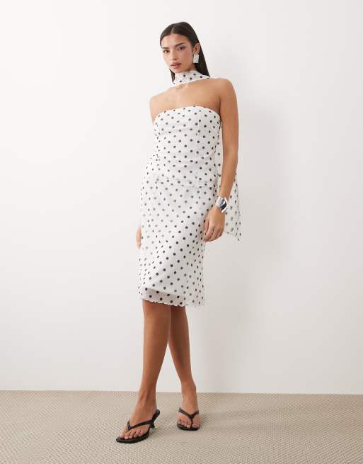 ASOS DESIGN – Trägerloses Oberteil aus Netzstoff mit Schaldetail und Polka-Dot-Muster, Kombiteil, 3 von 4