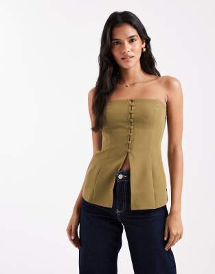 ASOS DESIGN - Trägerloses Oberteil in Olivgrün mit Knopfleiste auf der Vorderseite