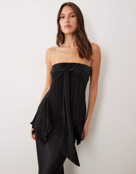 ASOS DESIGN – Trägerloses Plissee-Oberteil in Schwarz mit verdrehter Brustpartie - view 1