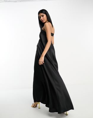 ASOS DESIGN - Trägerloses, trapezförmiges Satin-Maxikleid in Schwarz