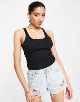 ASOS DESIGN - Trägertop in Schwarz mit Knopfleiste vorne