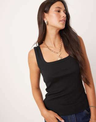 ASOS DESIGN – Trägertop in Schwarz mit tiefem, eckigem Ausschnitt - view 1