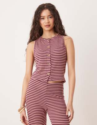 ASOS DESIGN - Trägertop mit durchgehender Knopfleiste und Streifen in Rosa und Burgunderrot, Kombiteil-Bunt