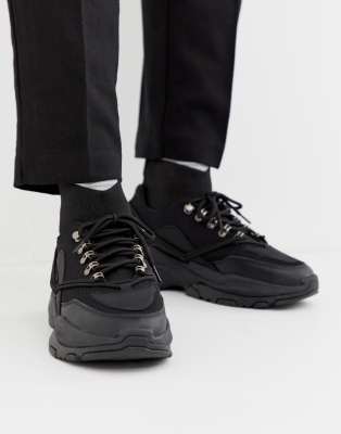 asos design trainer shoes in black leather with chunky sole