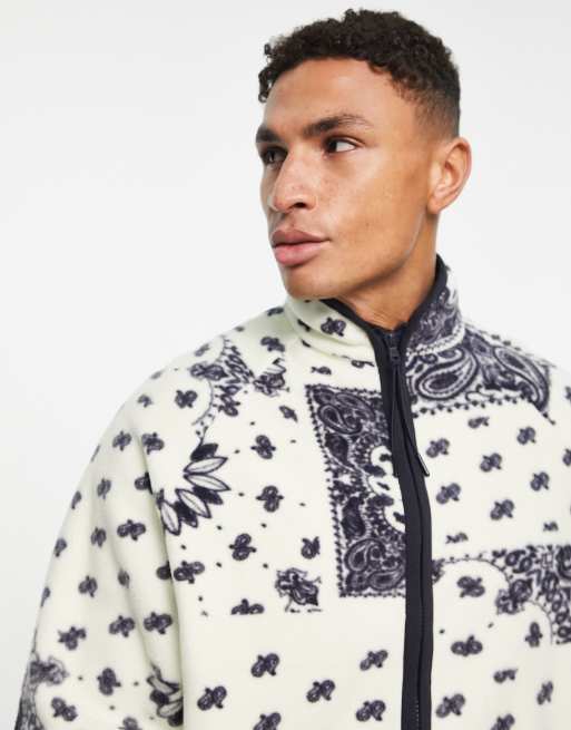 ASOS DESIGN – Träningsjacka av fleece i oversize med paisley- och bandanamönster, 3 av 4