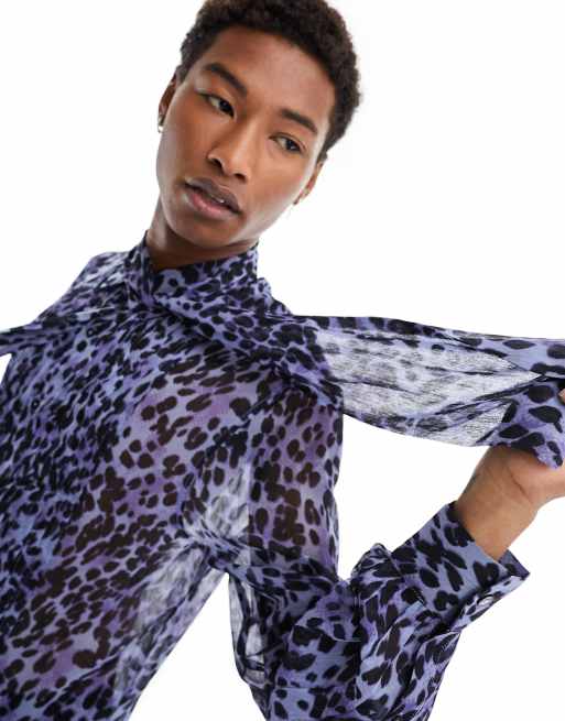 ASOS DESIGN – Transparentes Hemd in Lila mit gebundenem Ausschnitt, Leopardenmuster und normalem Schnitt , 3 von 4